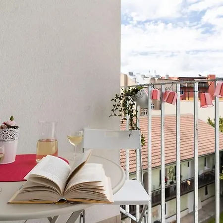 Garden View Studio With A Balcony Brno Exterior photo